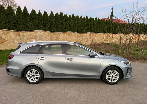 Kia Ceed cena 65500 przebieg: 63800, rok produkcji 2021 z Tarnów małe 92